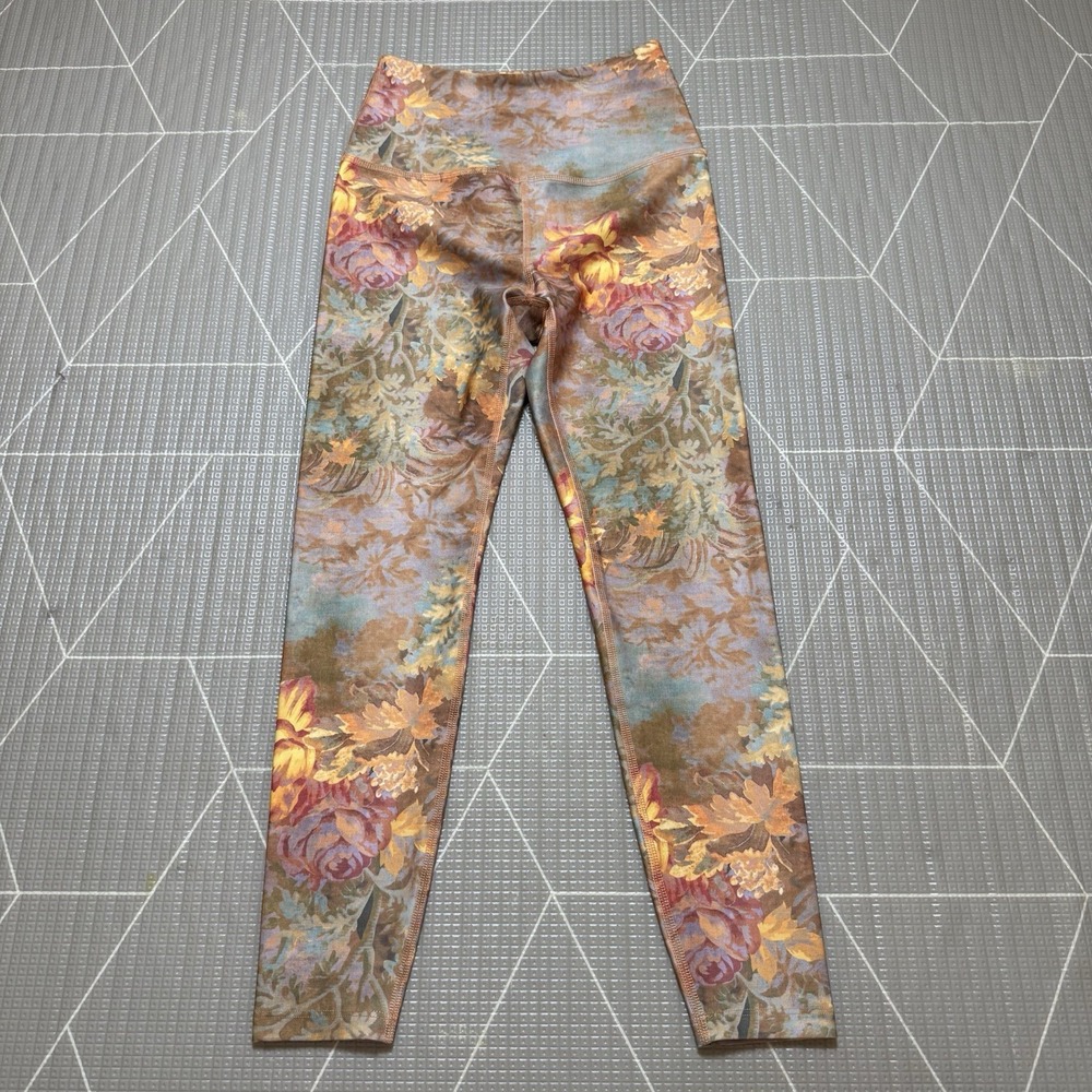 Beyond Yoga Printed High Waisted Midi Leggings S Wallpaper Floral Fall Leggings